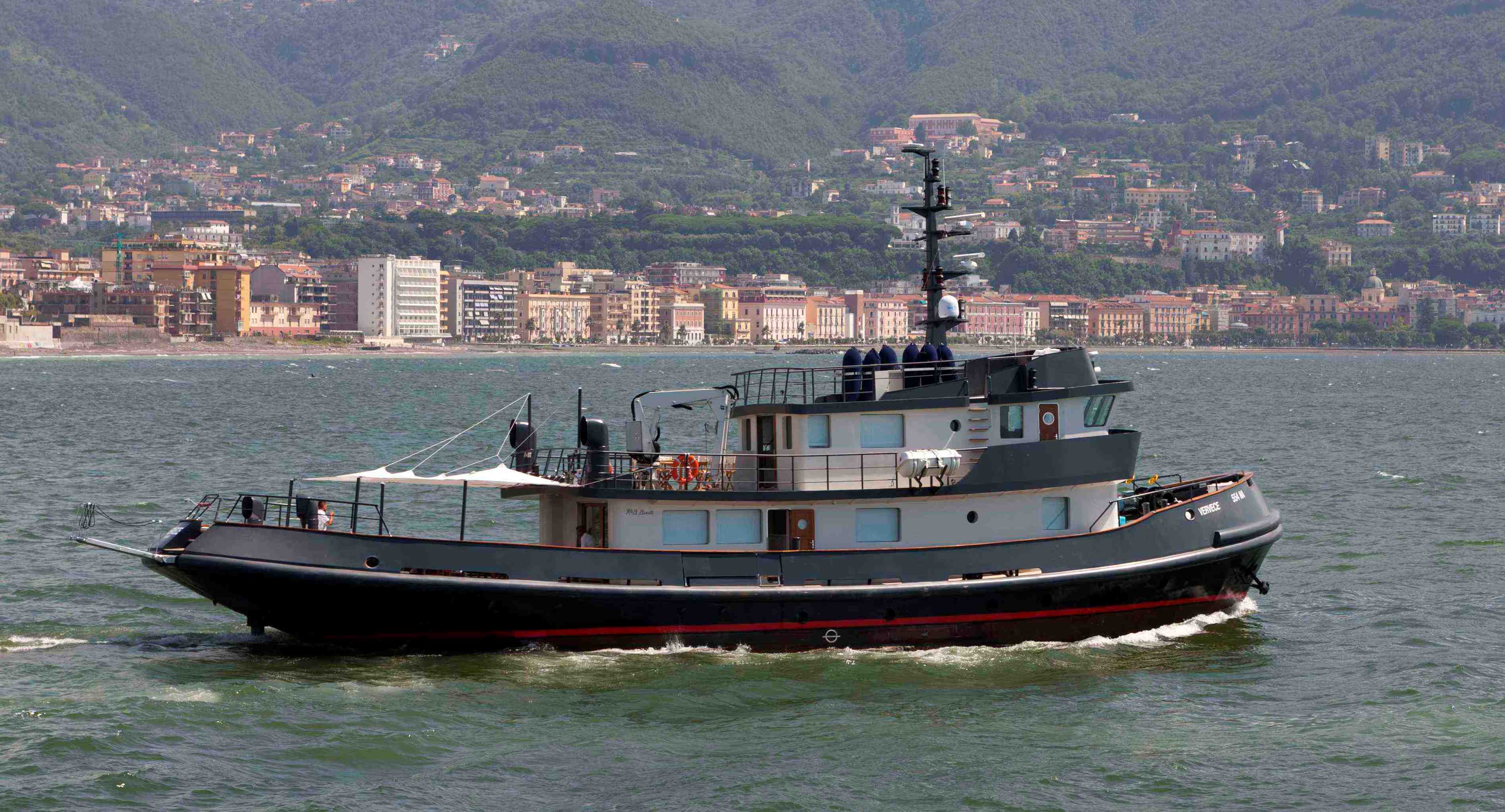 TUG VERVECE -  Main.jpg