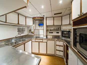 Takapuna - Professional Galley.jpg