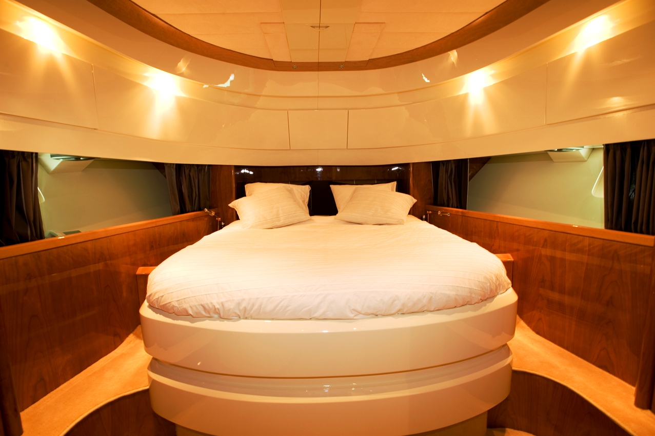 White Fang -  VIP Cabin.jpg