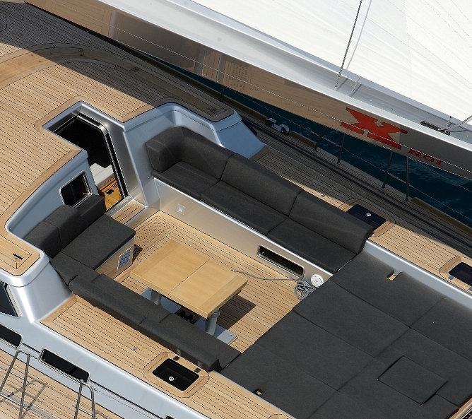 Xnoi Yacht - Exterior.jpg