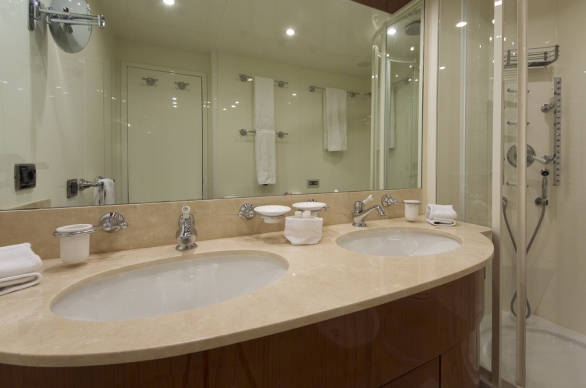 YLANG YLANG - VIP Bathroom.jpg