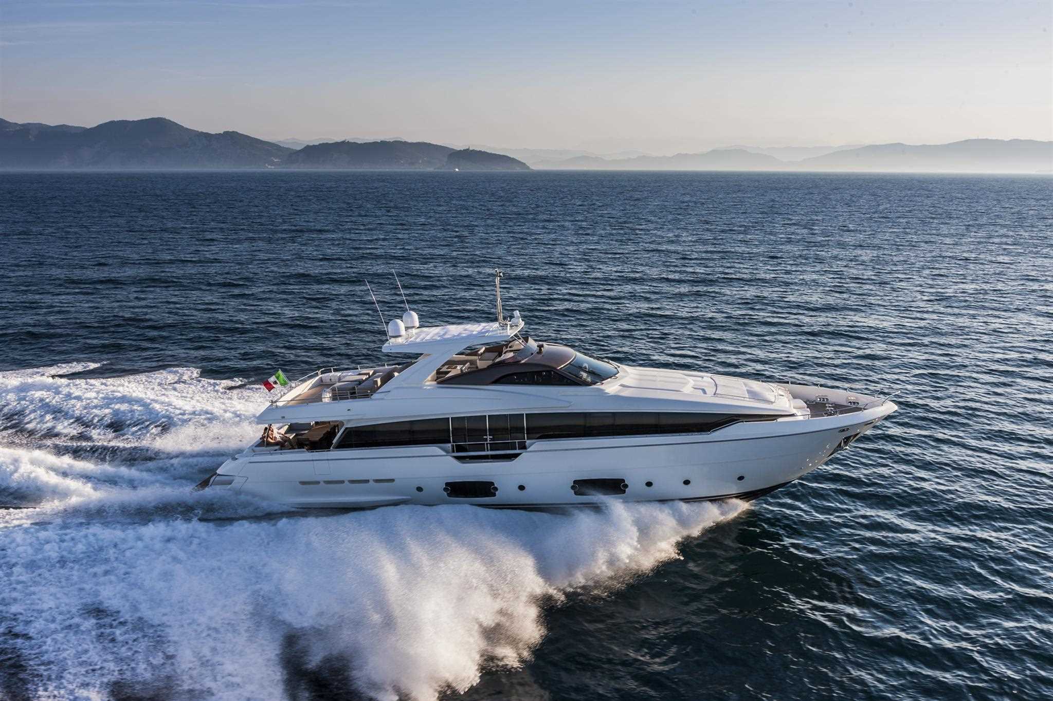 Yacht  ALEKSANDRA I - Running.jpg
