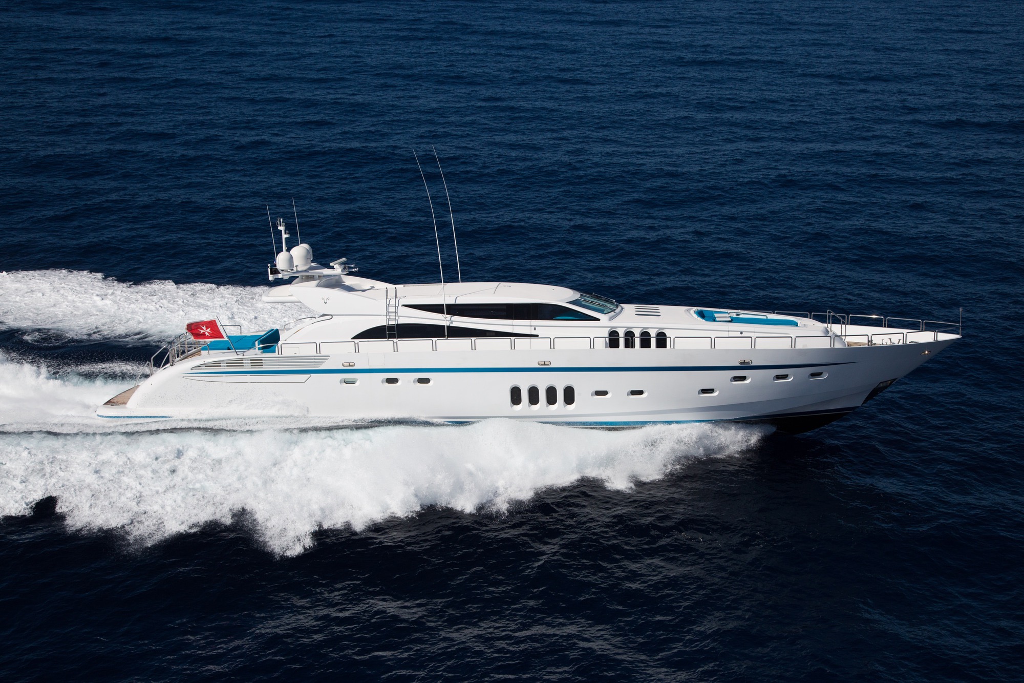 Yacht  KIDI ONE - Main.jpg