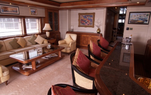 Yacht ALASKA -  Skylounge.jpg