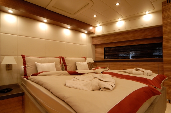 Yacht ALEON -  VIP Cabin.jpg