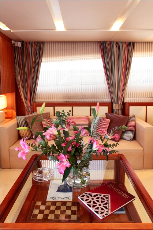 Yacht AMON -  Main Salon Detail.jpg