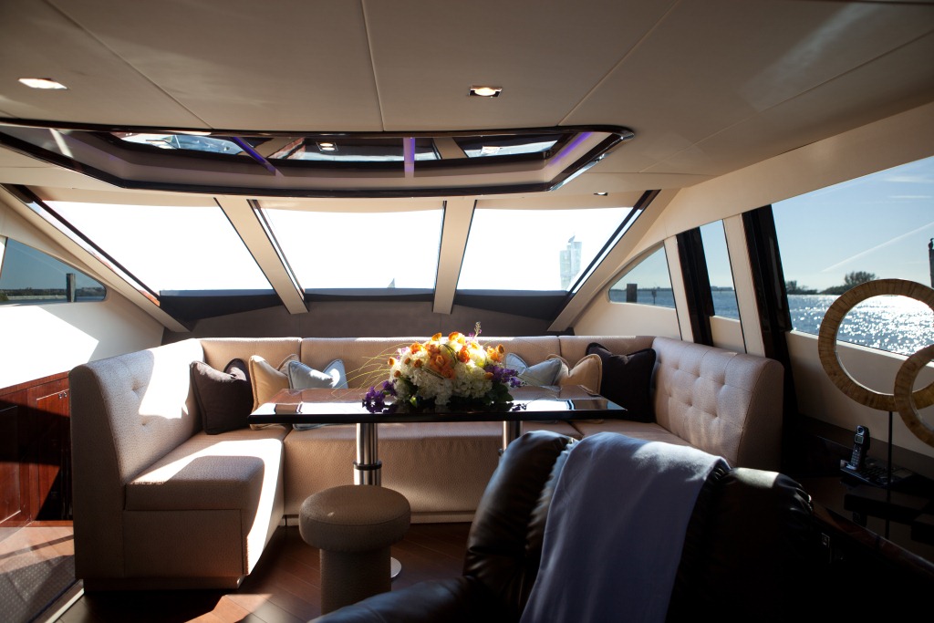 Yacht Algorythm - Main Salon.jpg