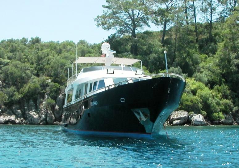 Yacht BLUE LADY -  On Charter.jpg