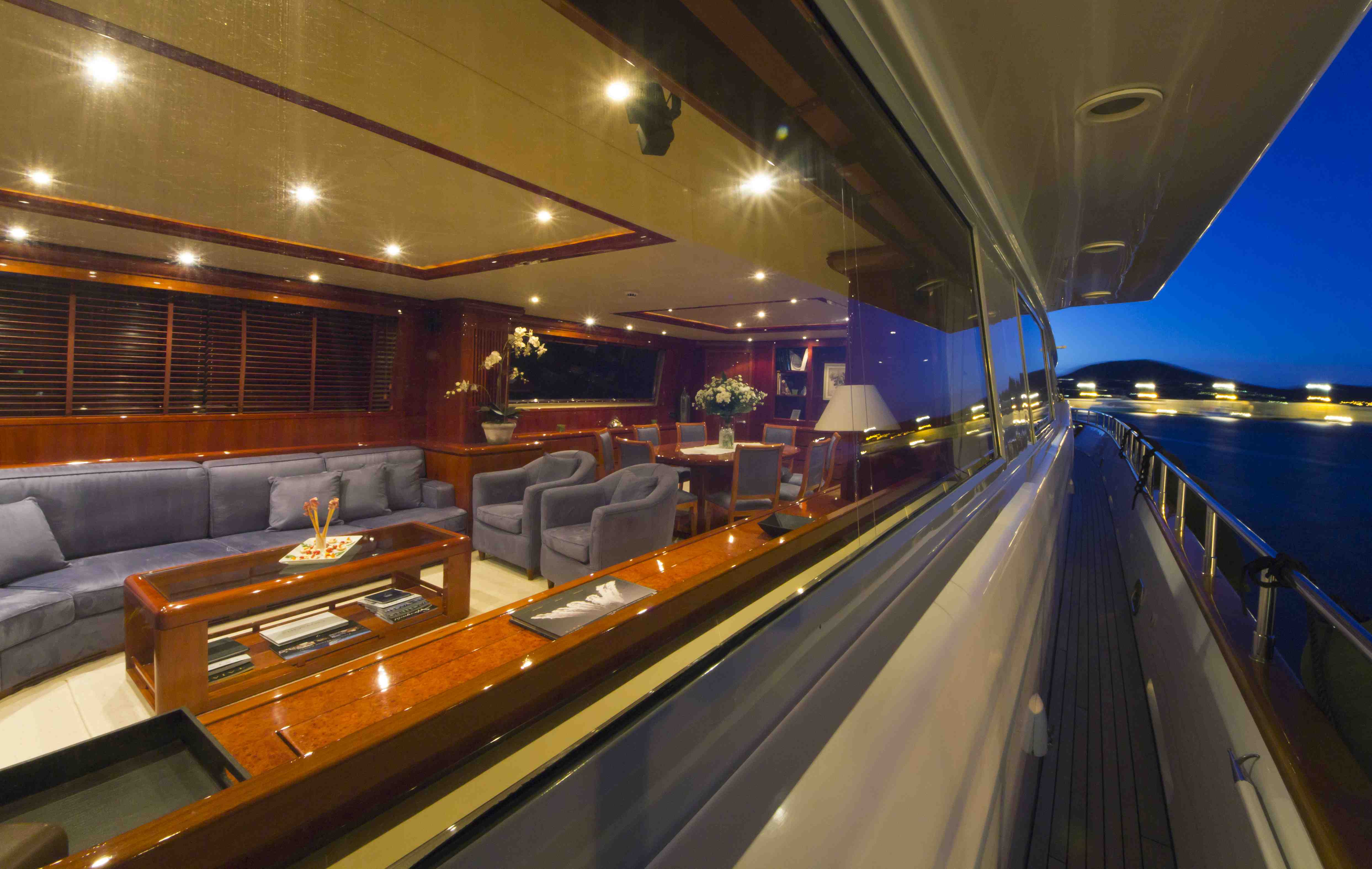 Yacht BOJANGLES -  Side Deck looking in.jpg