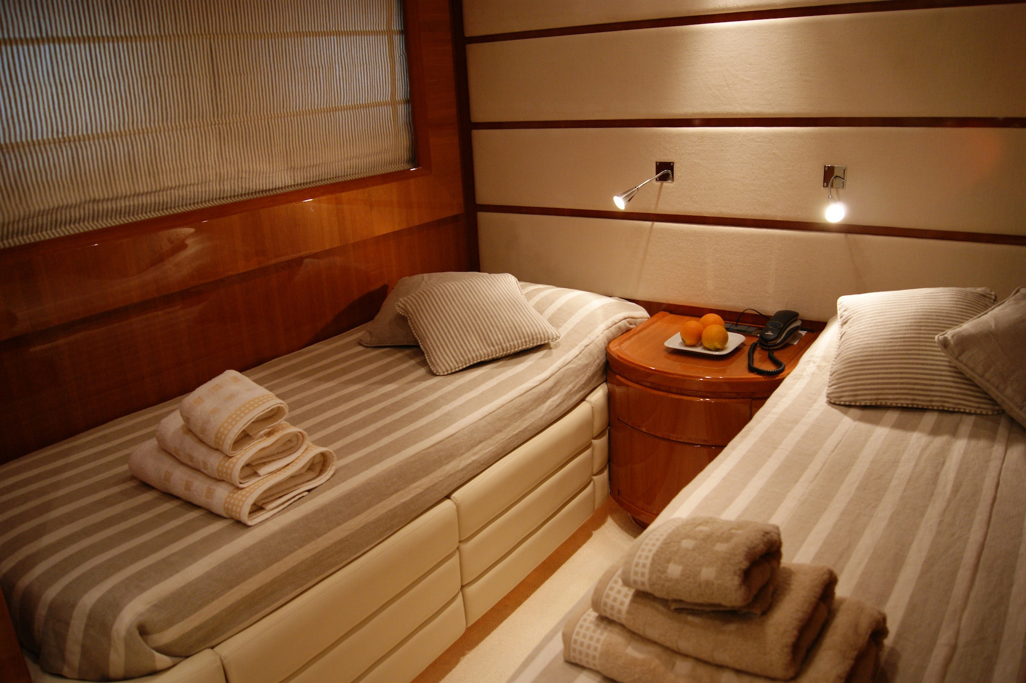 Yacht DILIAS -  Twin Cabin.jpg