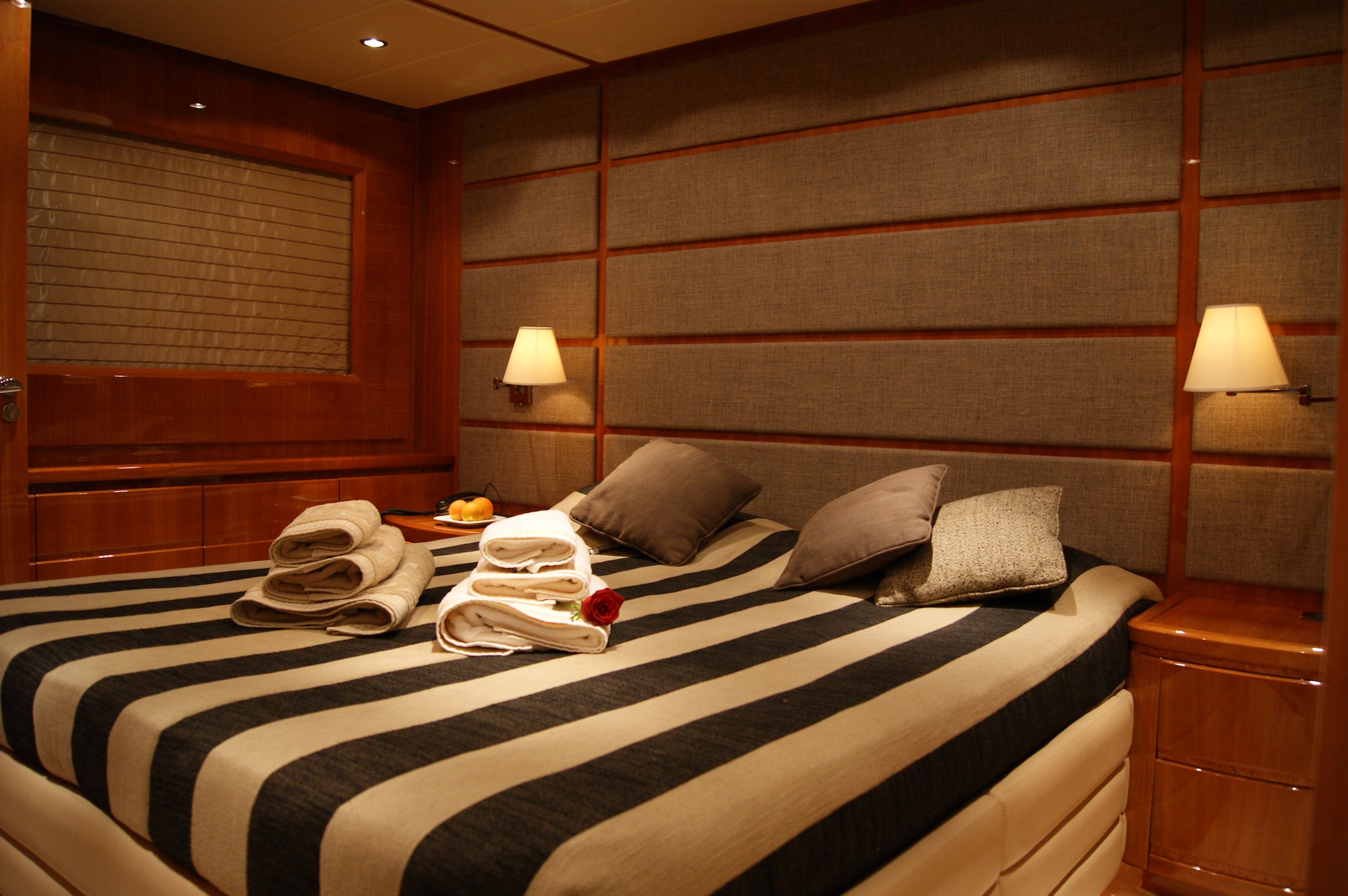 Yacht DILIAS -  VIP Cabin.jpg