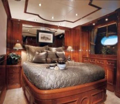Yacht ENCHANTRESS -  Double Cabin.jpg