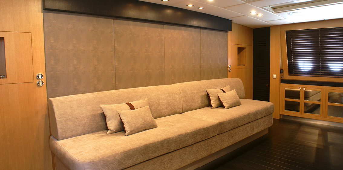 Yacht EOL B -  TV Room 2.jpg