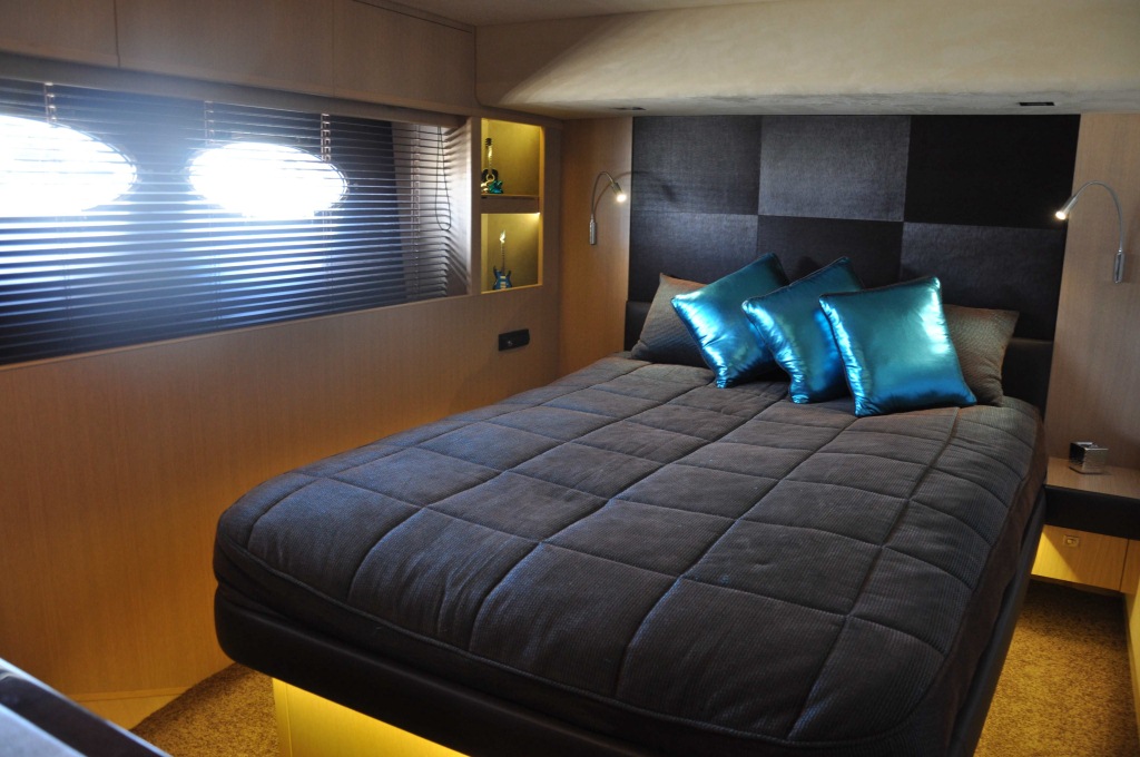 Yacht FLOREVA 2 -  VIP Cabin 2.jpg