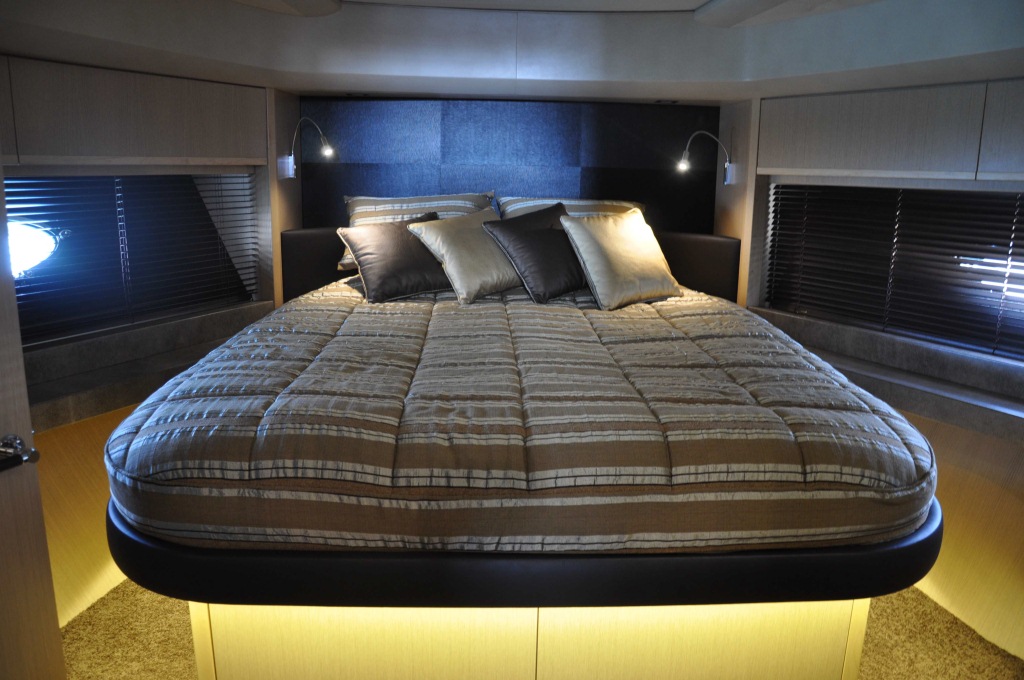Yacht FLOREVA 2 -  VIP Cabin.jpg