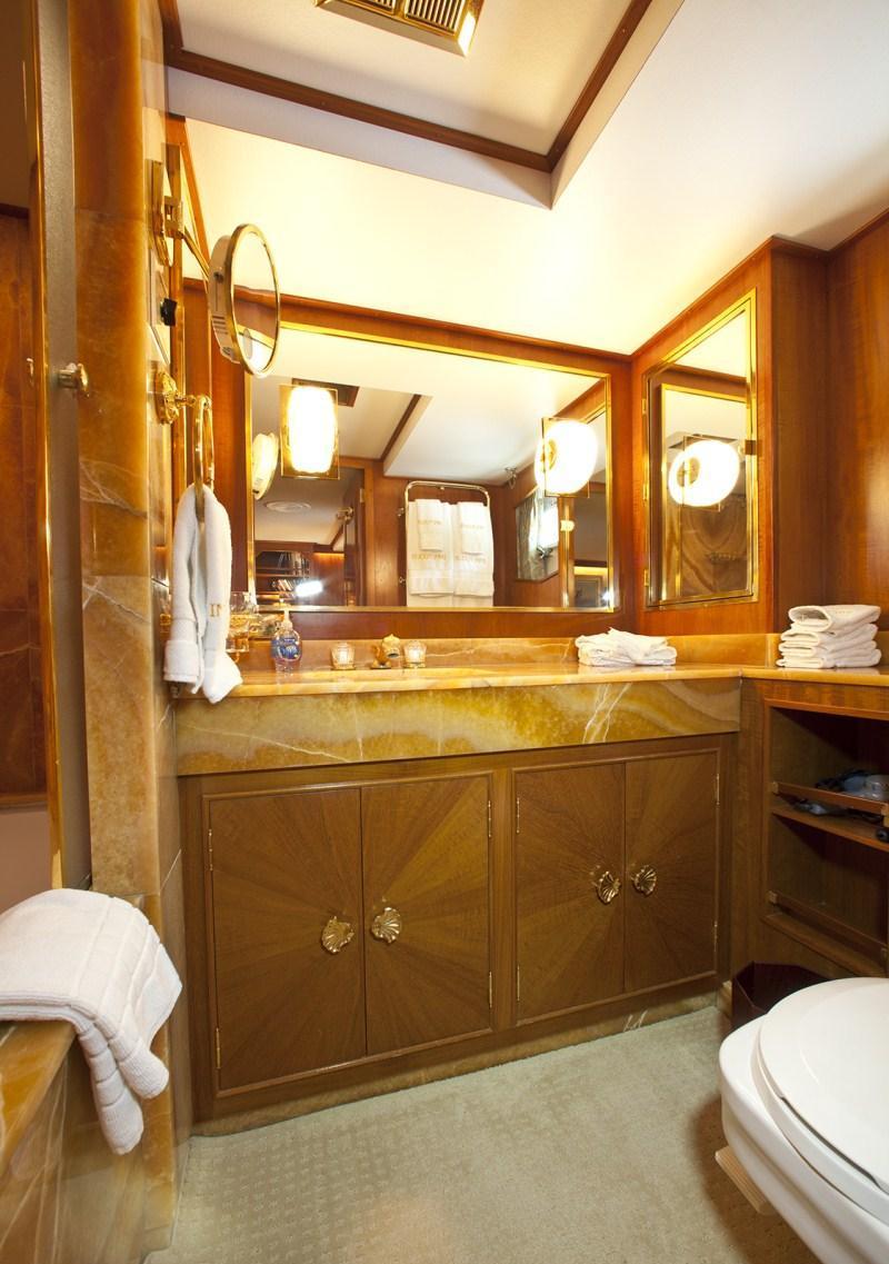 Yacht IMPETUOUS -  Master Bathroom 2.jpg