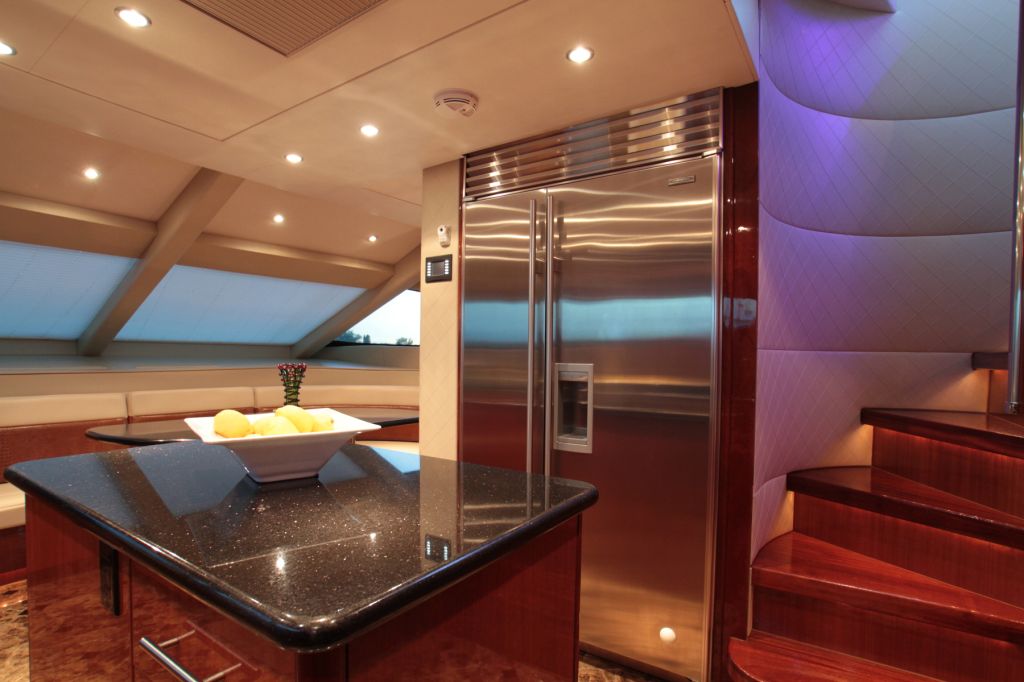 Yacht ISLAND COWBOY -  Country Kitchen.jpg