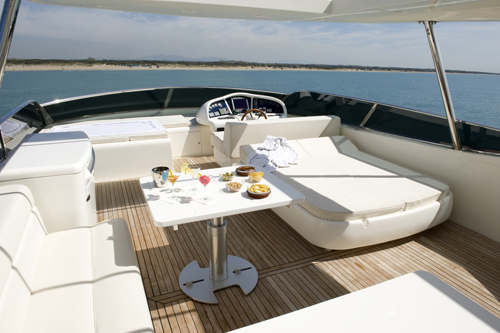 Yacht MARY FOR EVER -  Flybridge Dining.jpg