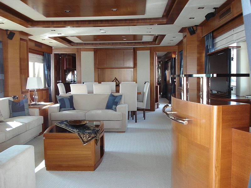 Yacht MERVE - Salon.jpg