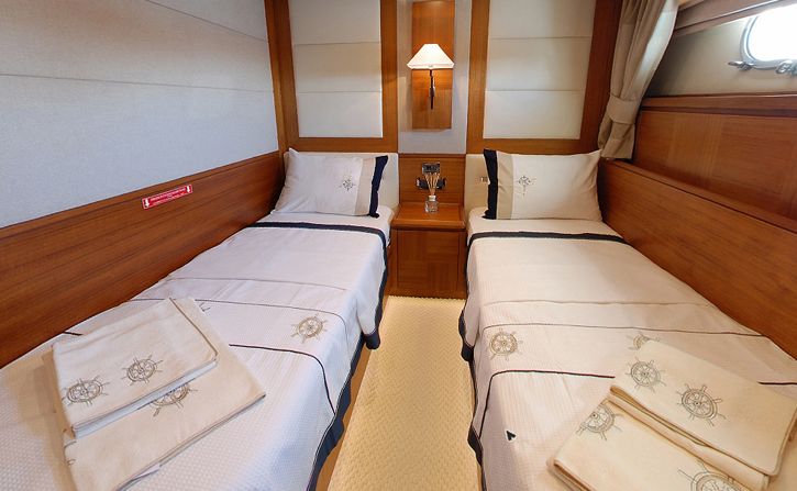 Yacht MERVE - Twin Cabin 2.jpg