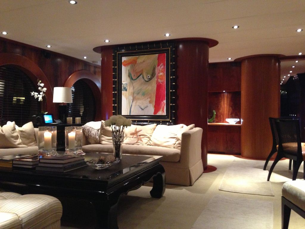 Yacht NEVER SAY NEVER -  Salon.jpg