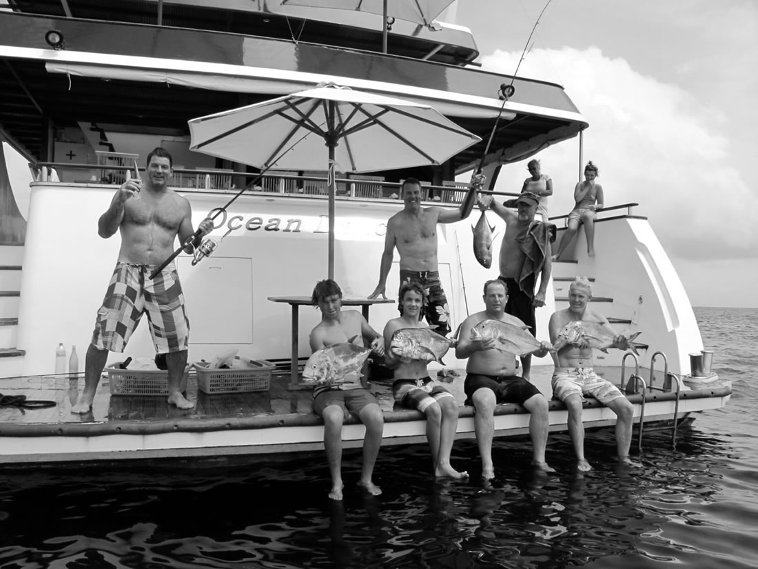 Yacht OCEAN DIVINE -  Swim Platform.jpg