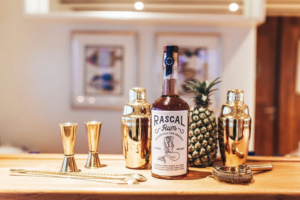 Yacht RASCAL - 020.jpg