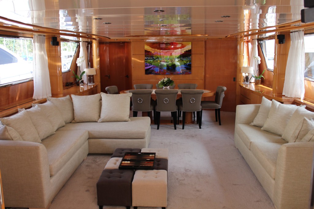 Yacht SOLONA -  Salon 3.jpg