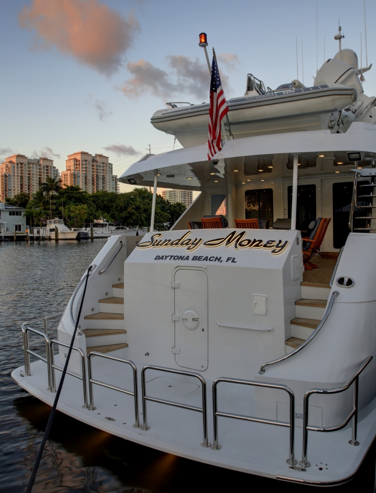 Yacht SUNDAY MONEY - 022.JPG