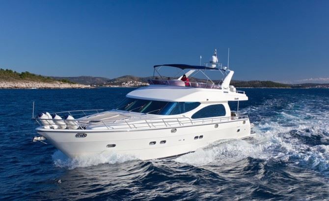 Yacht SUSAN II -  Main.jpg
