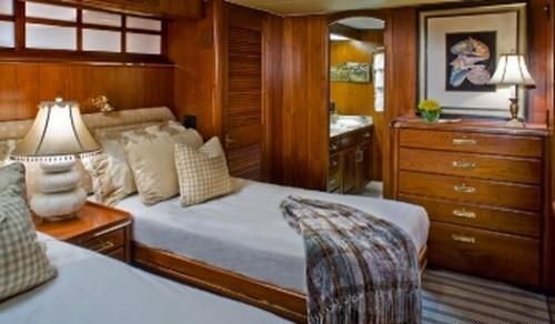 Yacht SYRENE -  Twin.jpg