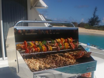 Yacht TOP SECRET -   BBQ onboard.jpg