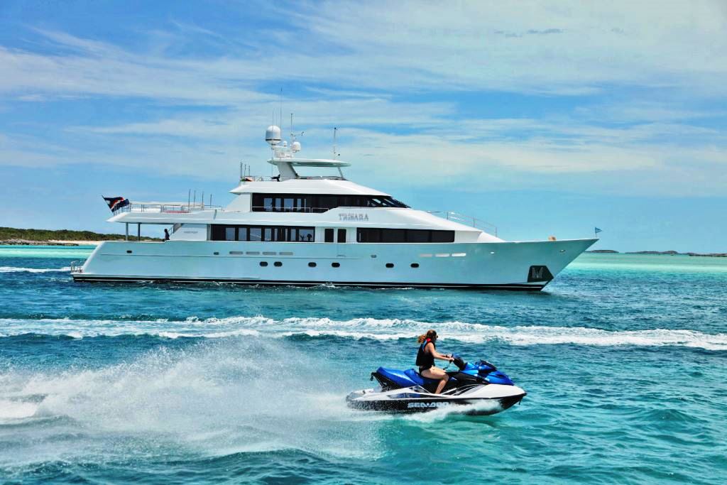 Yacht TRISARA -  Profile.jpg