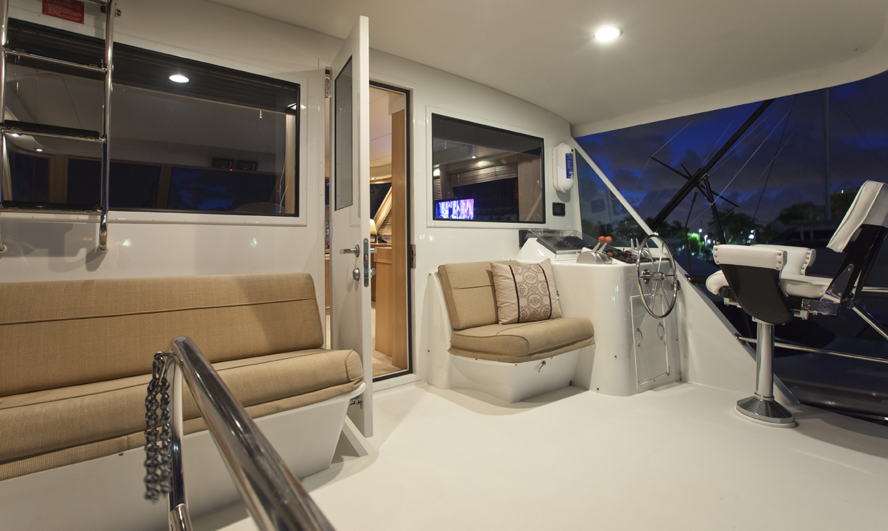 Yacht-6880-13.jpg