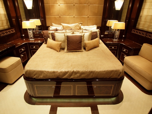ZEUS - VIP Cabin.jpg