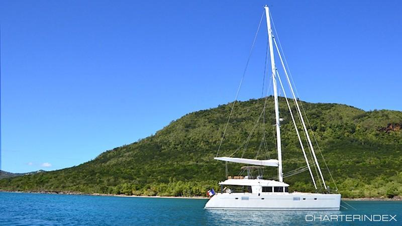 ZYLKENE - At anchor.jpg