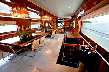 Zenith -  Dining.jpg