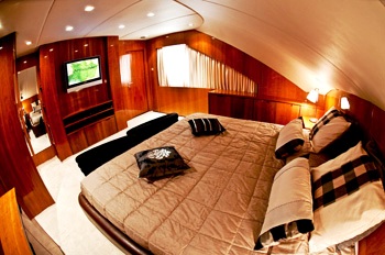 Zenith -  Guest cabin on main deck.jpg