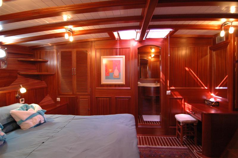 Zephyria II -  cabin master.JPG