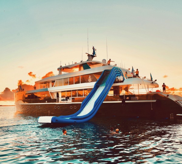 Highly Successful World Debut for NEW 60m Charter Yacht KATINA at MYS 2015