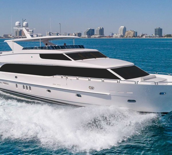 Video: 101’ Hargrave motor yacht CARBON COPY