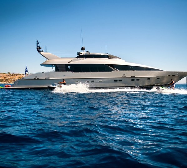 Ultra-efficient 50m Super Yacht Project NOVA by HEESEN
