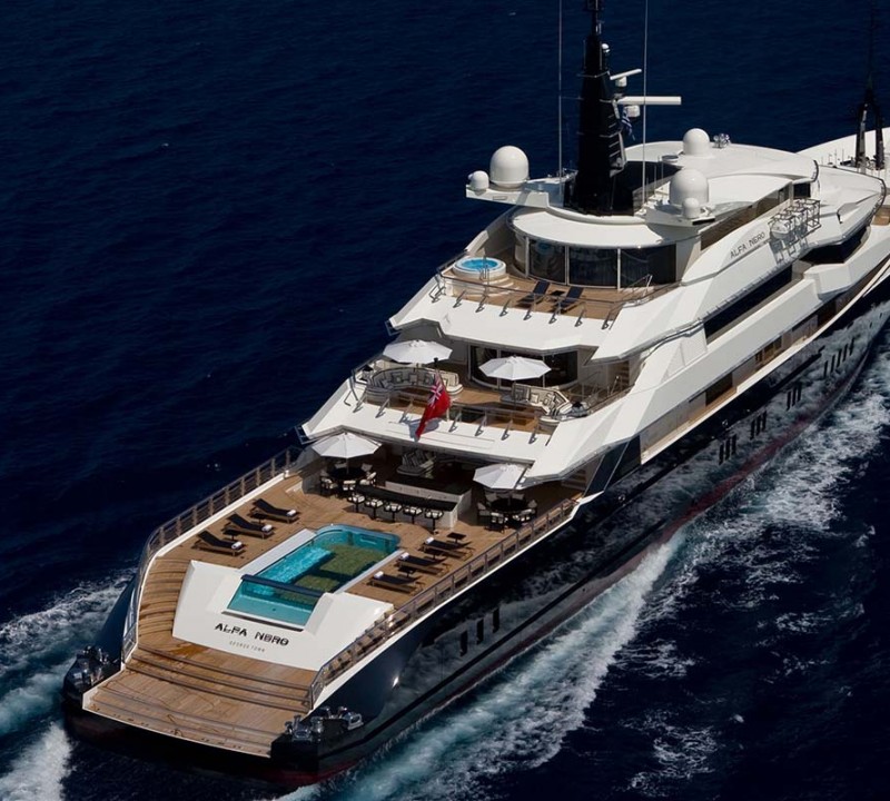Alfa-Nero
Alfa Nero Underway