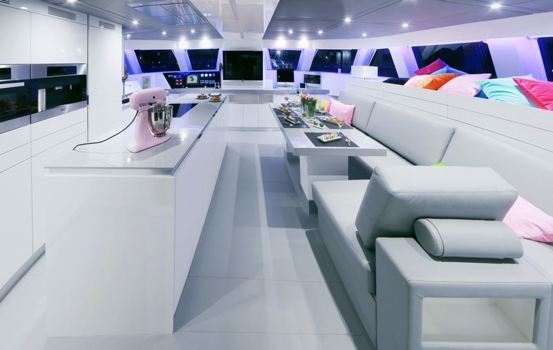 The 21m Yacht MAVERICK