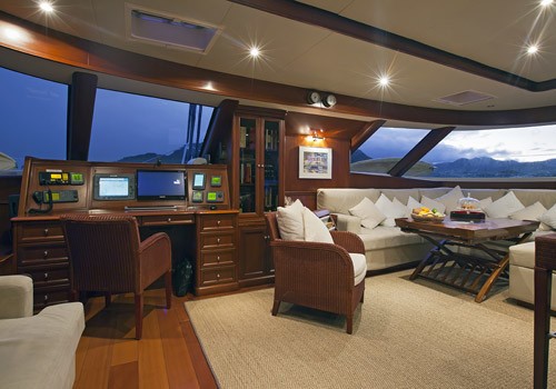 The 21m Yacht NAHEMA IV