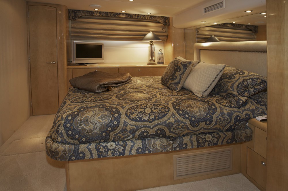 The 22m Yacht SHEER BLISS
