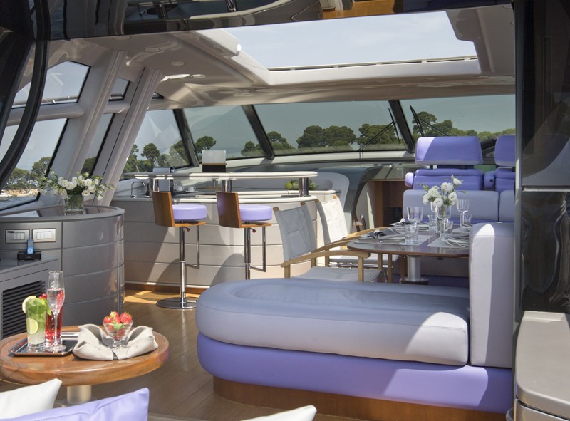 The 23m Yacht LOW BLOW