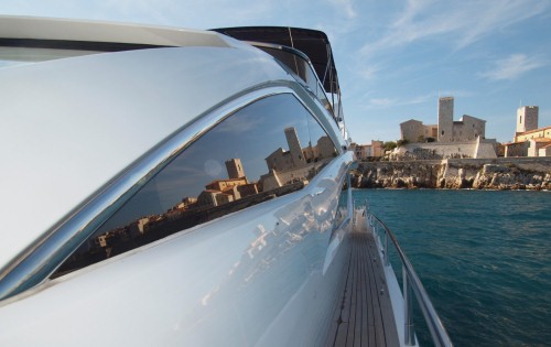 The 23m Yacht NEW BEGINNINGS OF LONDON