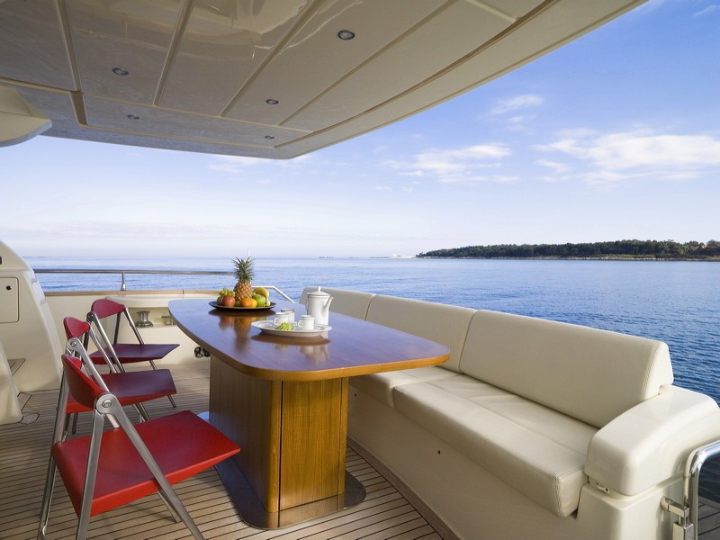 The 23m Yacht STINGRAY M
