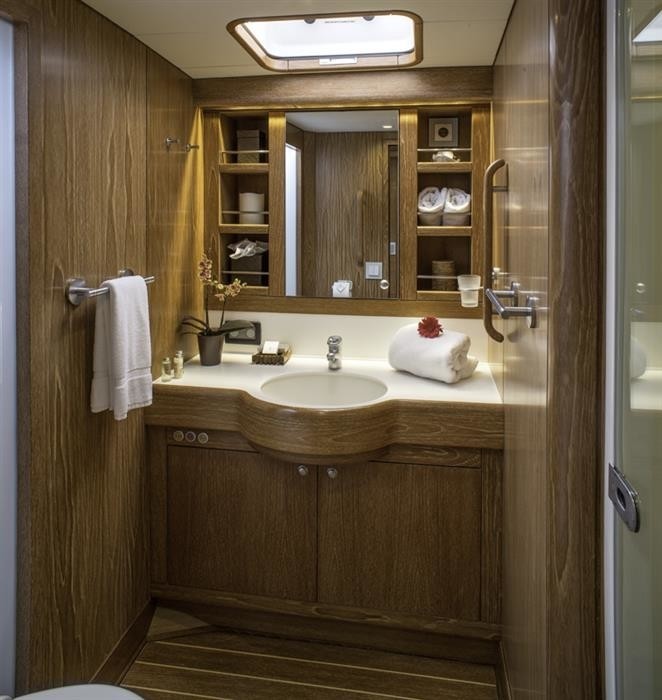 The 24m Yacht CLEVELANDER